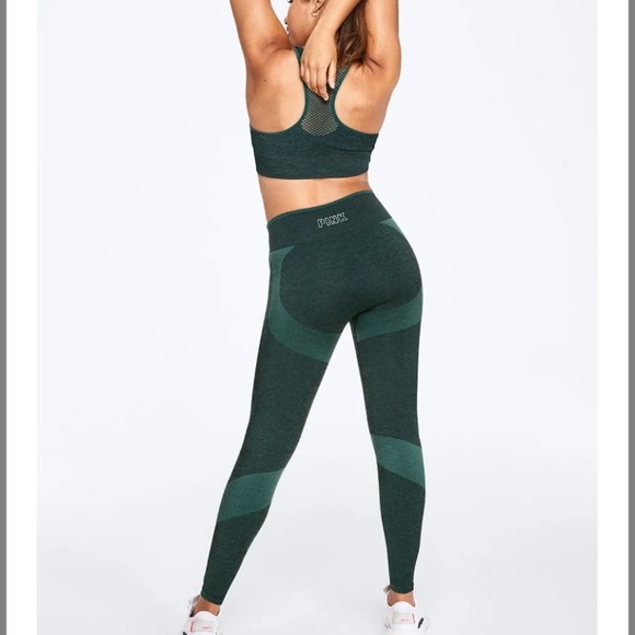 Victoria’s Secret leggings - Picture 1 of 2